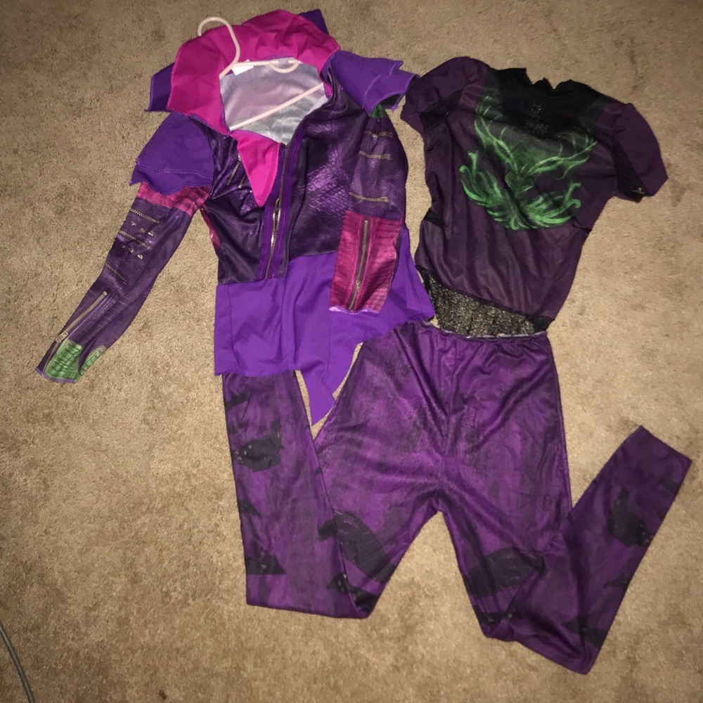 Descendants Mal Costume Size 5/6-6/7